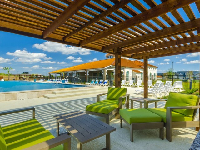 Mansions 3Eighty Apartment