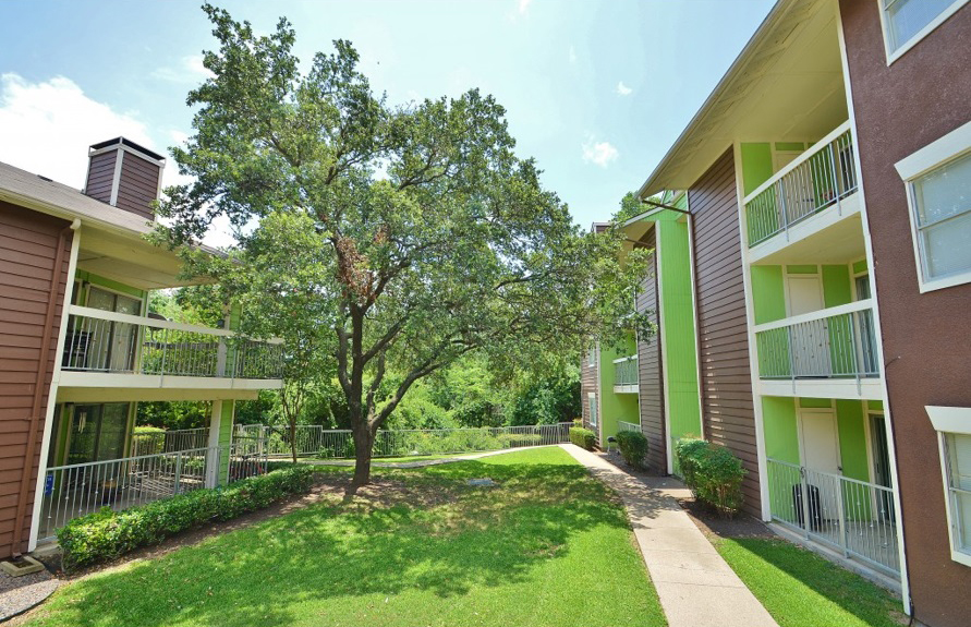 Lake Highlands Landing Apartment