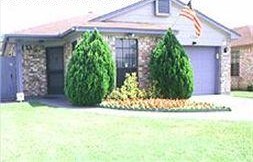 Blue Bell Village - Exterior 2 - Photo 3 of 6