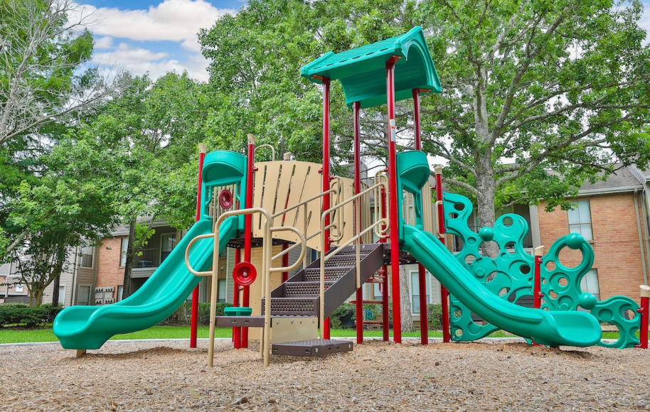 Westlake at Summer Cove - Playground - Photo 5 of 18