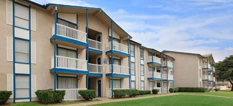 Villas del Zocalo III Apartments Dallas Texas