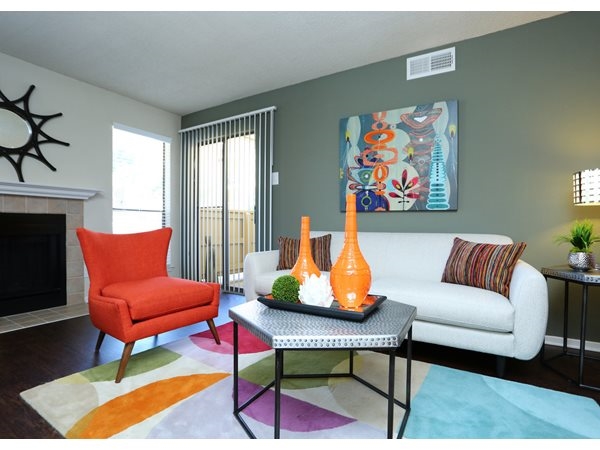 Horizons at Sunridge I - Living - Photo 8 of 12