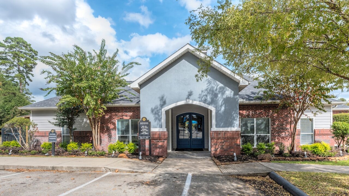 Landings of Conroe - Office - Photo 8 of 50