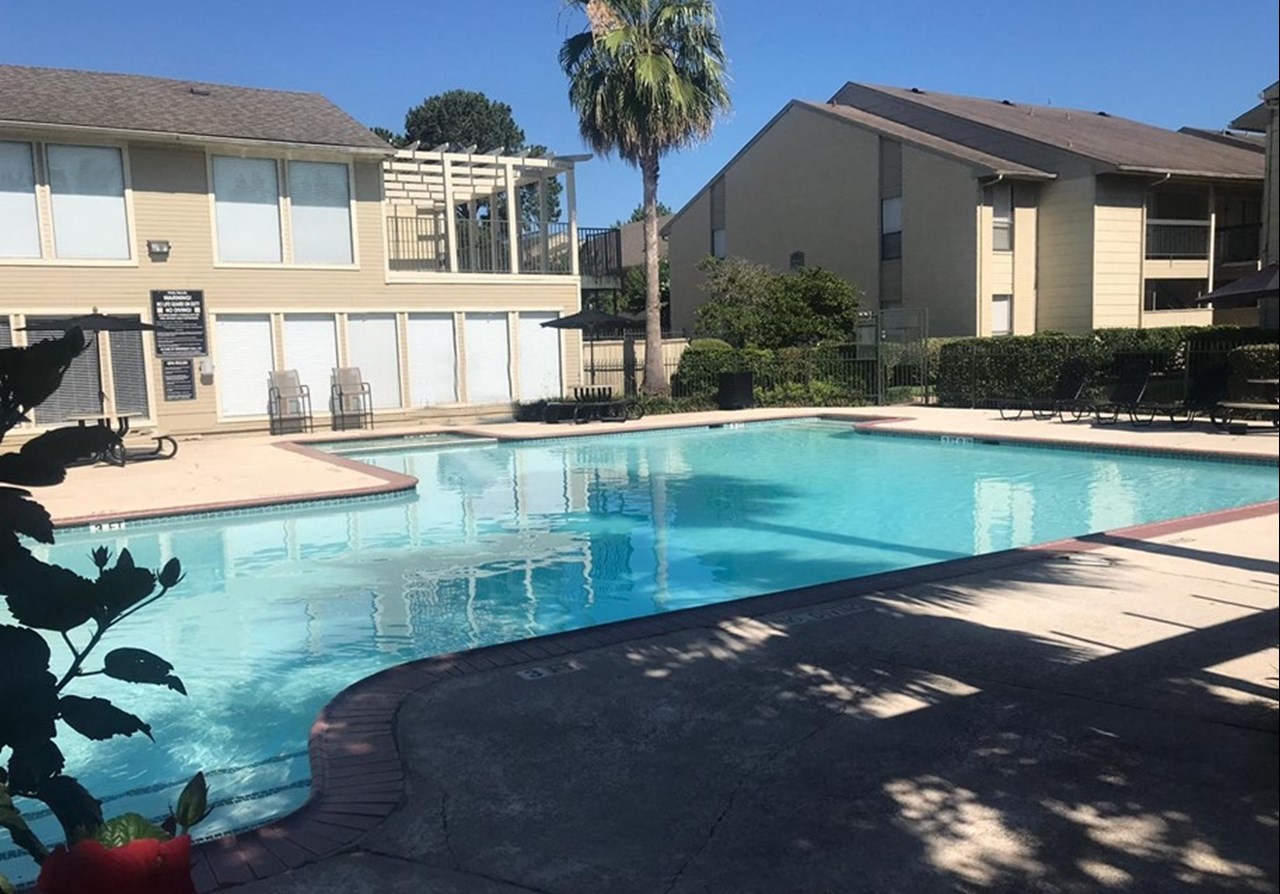 Colonies Landing - Houston, TX - Photo 1 of 8