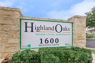 Highland Oaks Apartments Marble Falls Texas