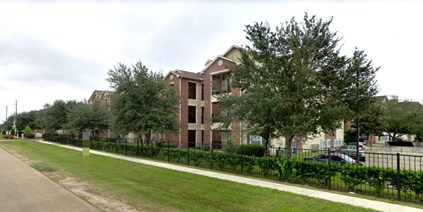 Chisholm Trail Apartments Houston Texas