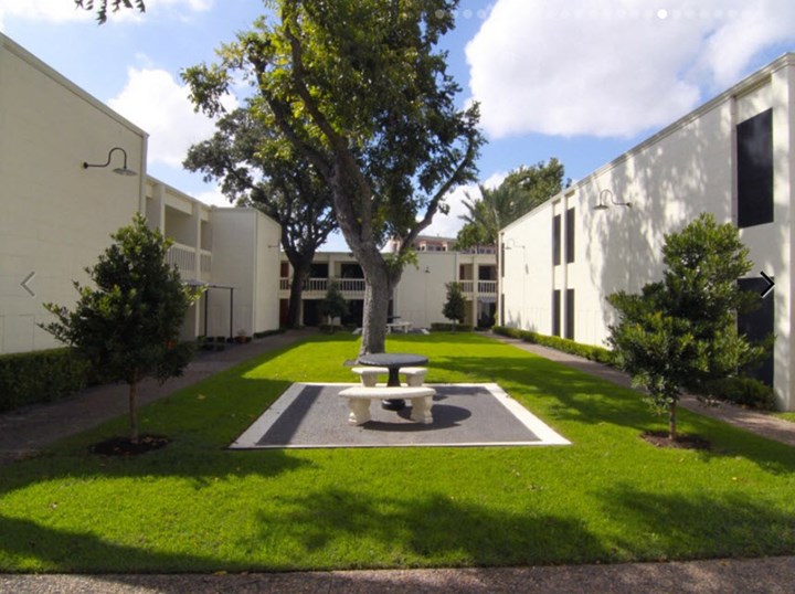 Chelsea Apartments Austin 1295+ for 1, 2 & 3 Bed Apts