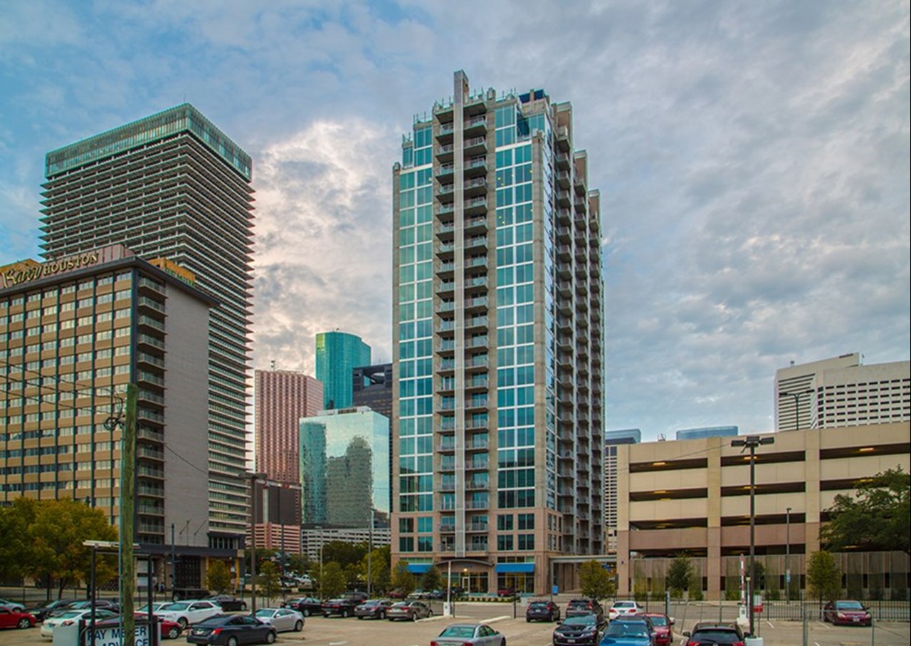 SoDo on Main North - Houston, TX - Photo 1 of 25