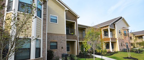 Avenues at Northpointe Apartments Tomball Texas