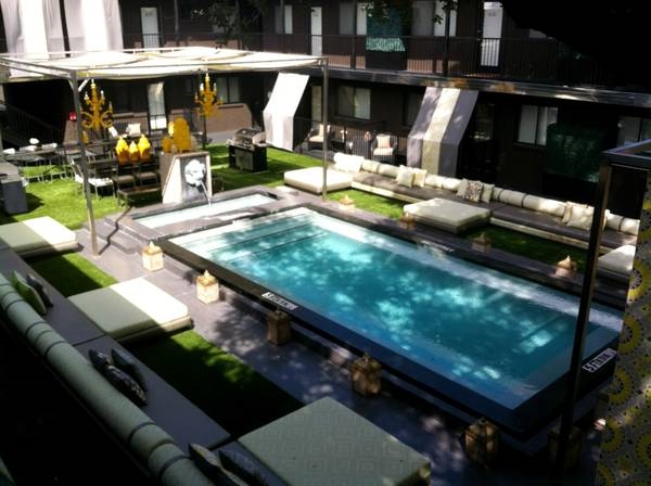 London - Pool - Photo 4 of 44
