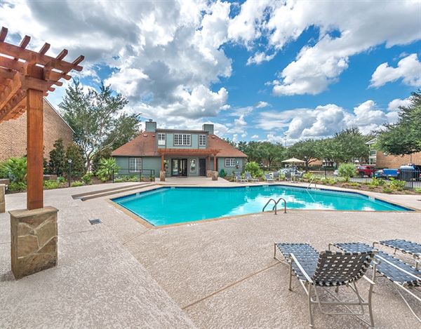 Rayford's Edge - Pool - Photo 4 of 16