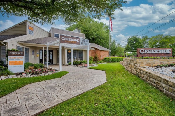 Creekside Village