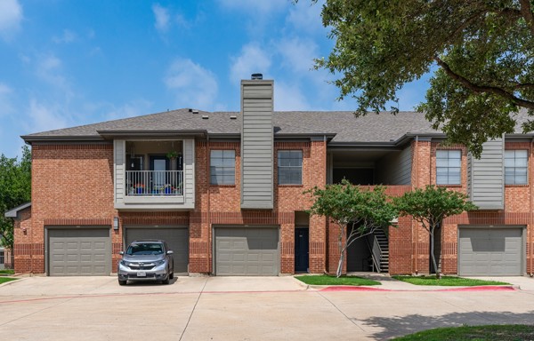 Oaks Riverchase
