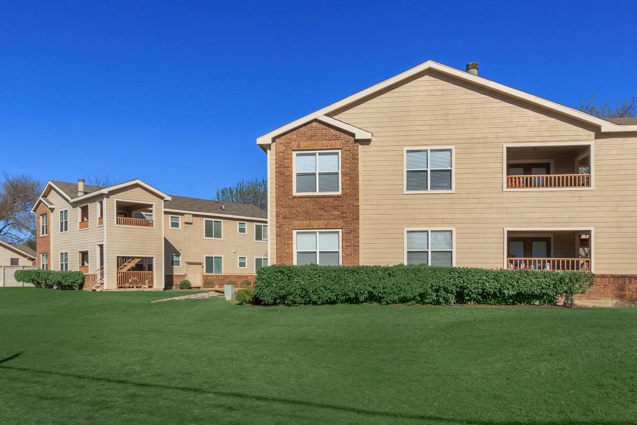 Foxfire - Round Rock, TX - Photo 1 of 21