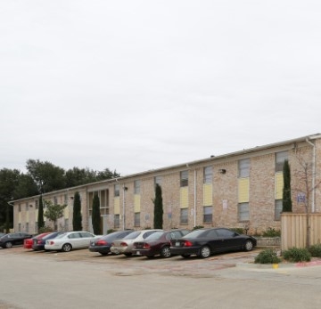 Oxford Village - Arlington, TX - Photo 1 of 1
