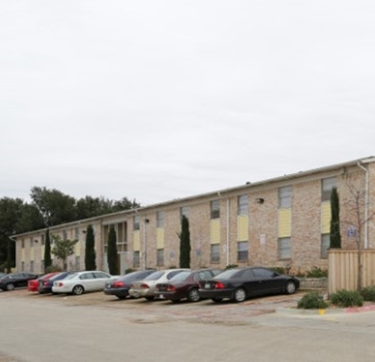 Oxford Village - Arlington, TX - Photo 1 of 1