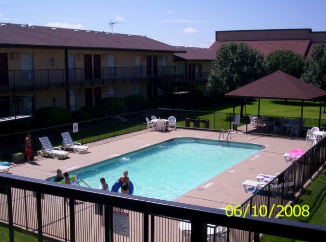 Terrace on Calmont Apartment