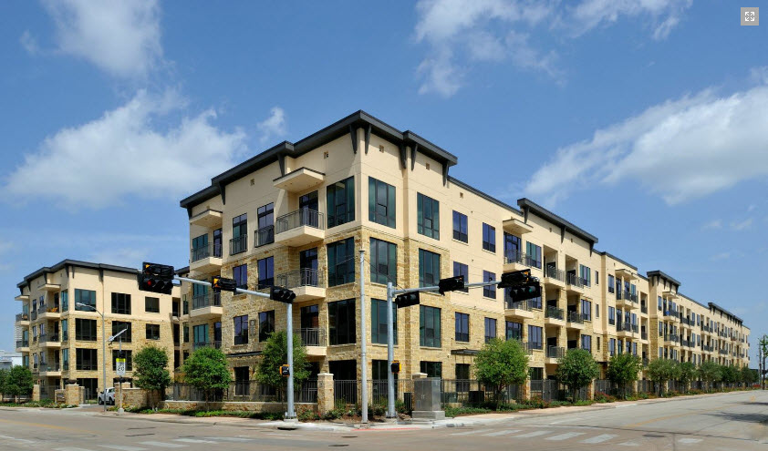 Ashton on West Dallas Apartment