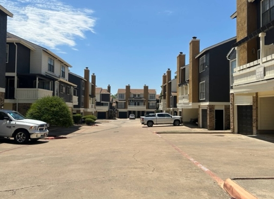Ridgmar - Exterior - Photo 3 of 21