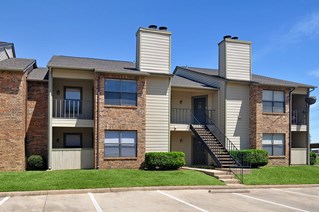 Woodmeade Apartments Irving Texas