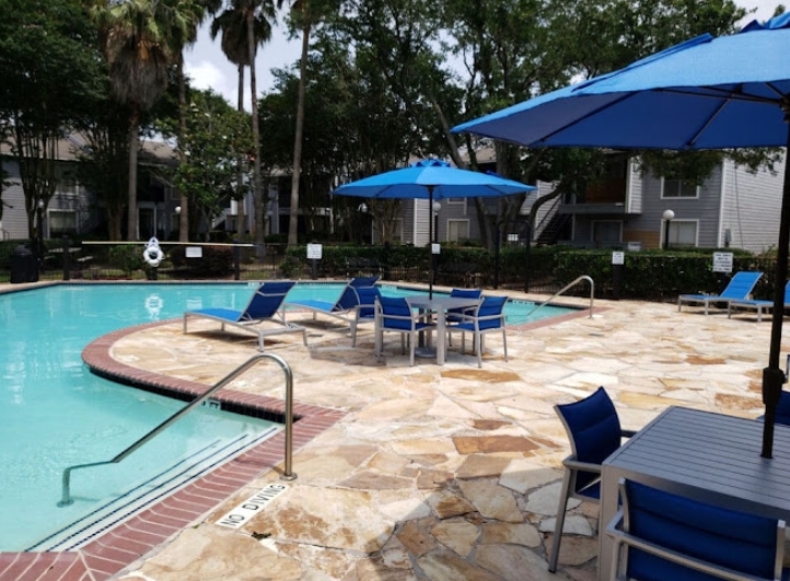 Gateway at Ellington - Pool - Photo 6 of 23