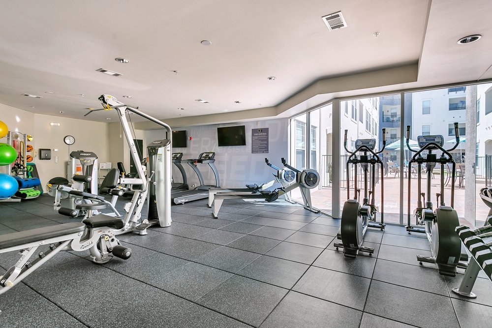 Radius Turtle Creek - Fitness - Photo 7 of 16