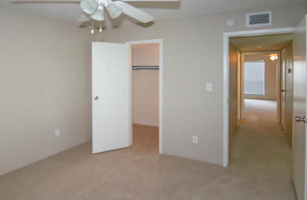 Meadow Park - Bedroom - Photo 7 of 9