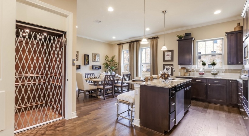 Summit Brownstones - Dining/Kitchen - Photo 5 of 9