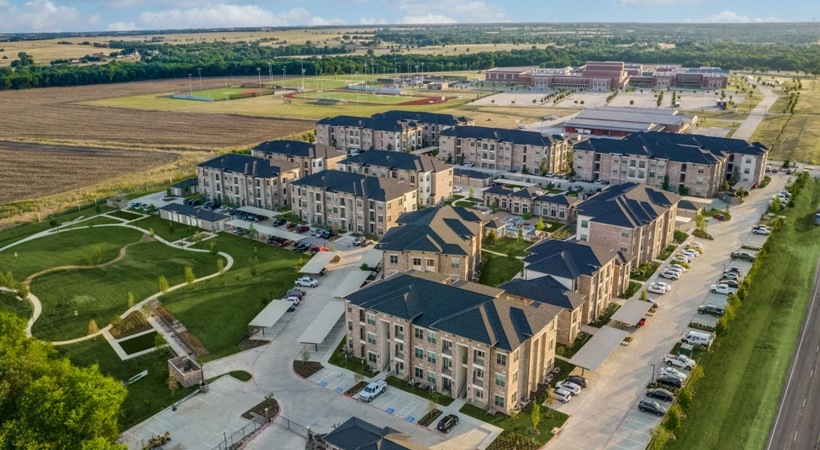 Mark on Conquest I - Aerial View - Photo 2 of 32