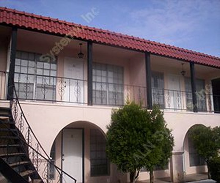 Victoria Lake Houston View Floorplans, Photos & More