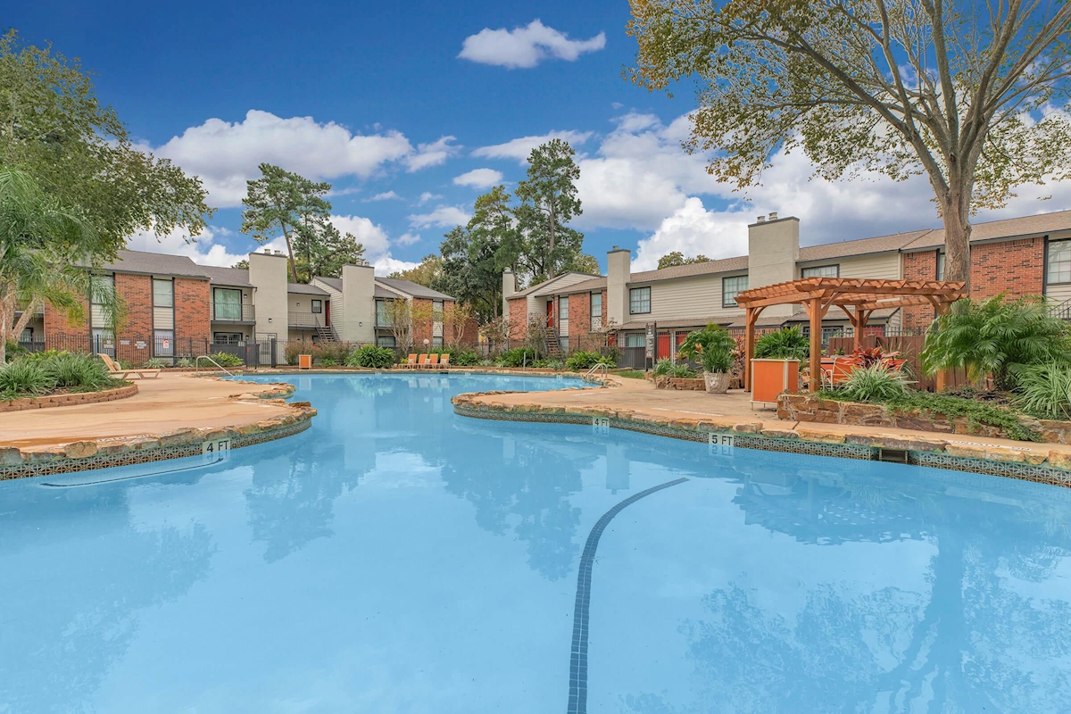 Redstone Vista Houston 819+ for 1 & 2 Bed Apts