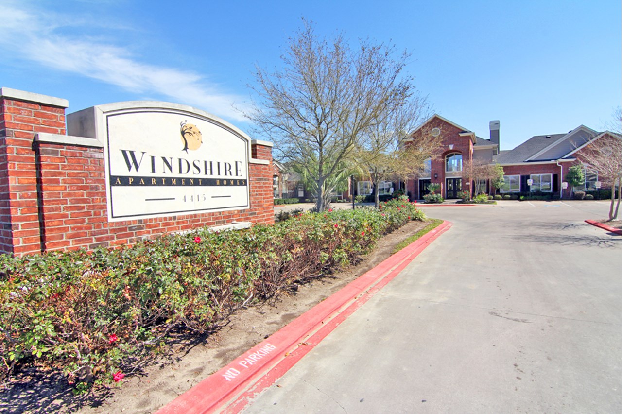 Windshire - Entrance - Photo 2 of 20