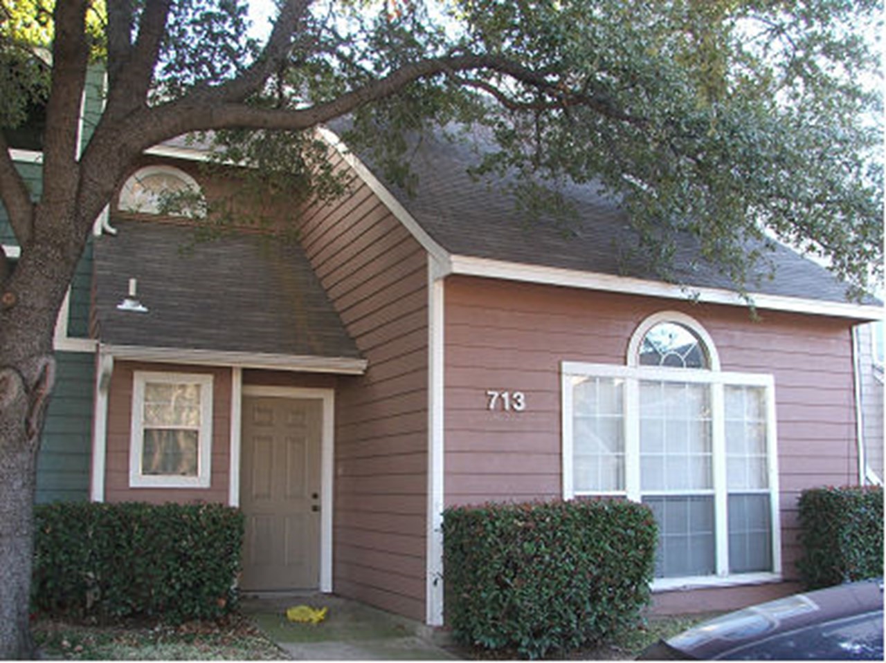 Hidden Creek Townhomes - Irving, TX - Photo 1 of 2