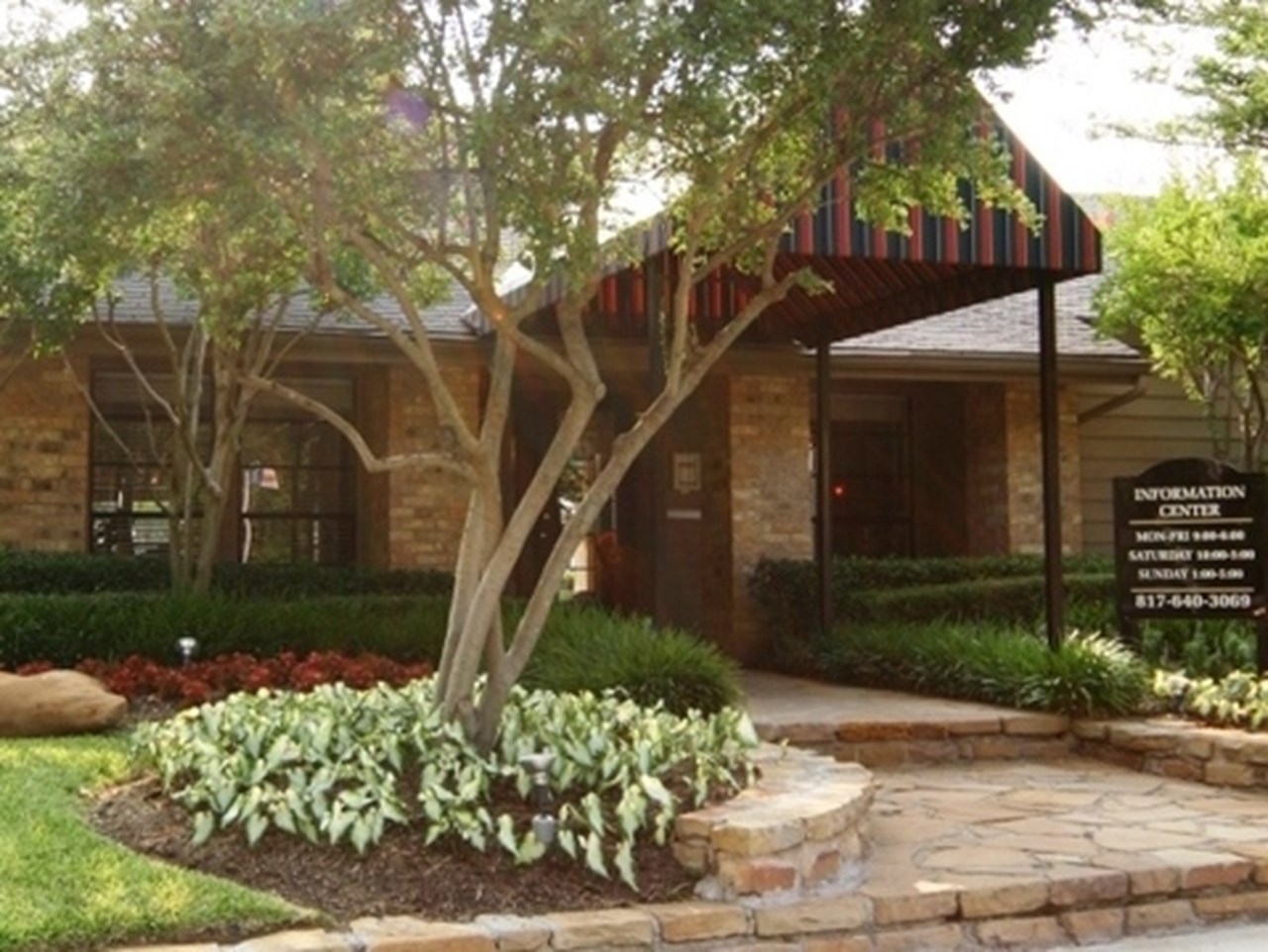 Cedar Bend - Arlington, TX - Photo 1 of 5