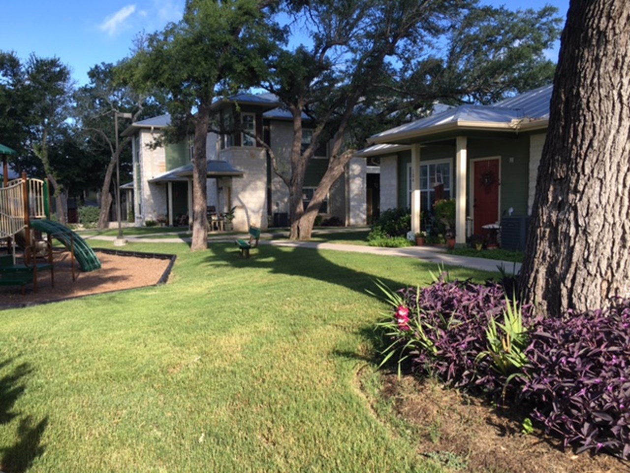 San Gabriel Crossing - Liberty Hill, TX - Photo 1 of 17