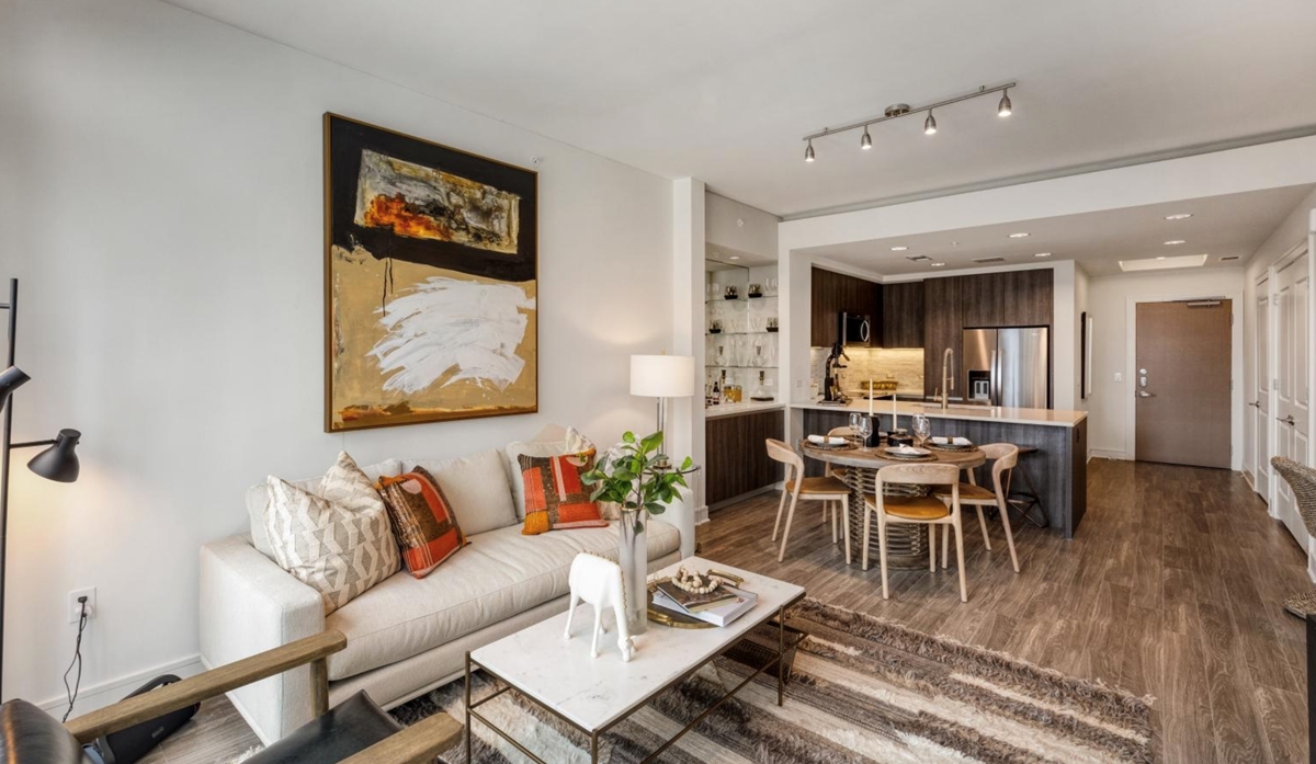 Hanover Preston Hollow - Living Area - Photo 4 of 11