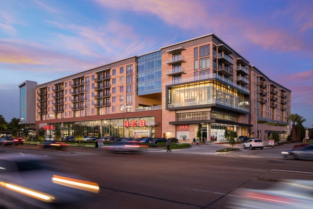 Andrie at Buffalo Heights Houston $1390+ for Beds