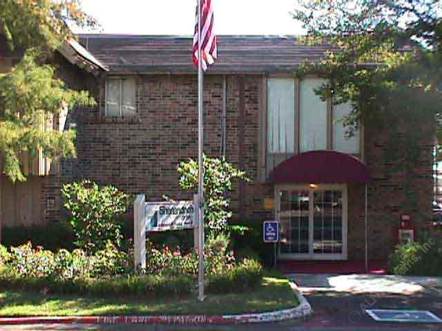 Shenandoah Apartment