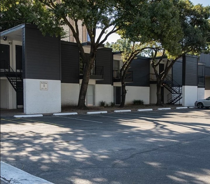 South Congress Square Apartments