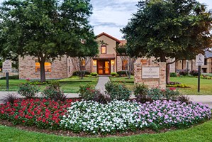 Courtyards at Kirnwood Apartments DeSoto Texas