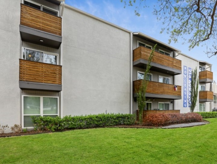 Prescott Luxury Dallas 800+ for 1 & 2 Bed Apts