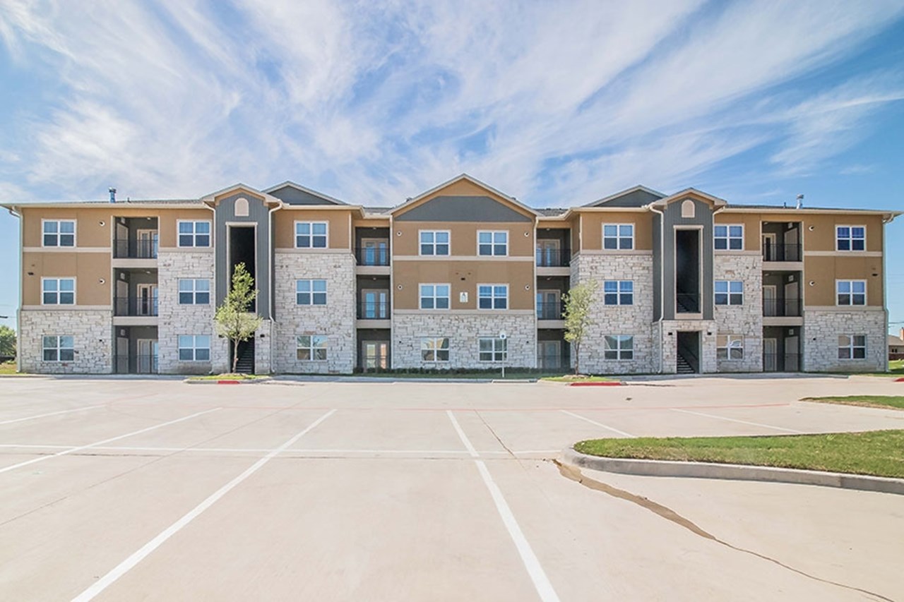 Forestwood - Balch Springs, TX - Photo 1 of 18