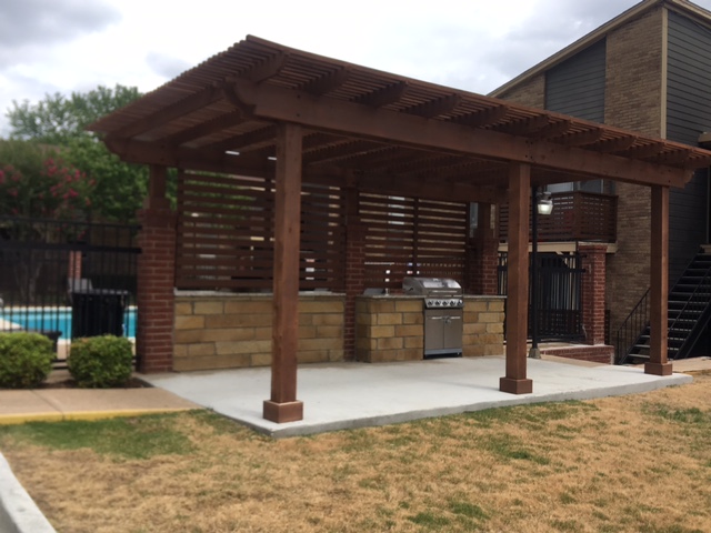 Oakwood - BBQ - Photo 8 of 17