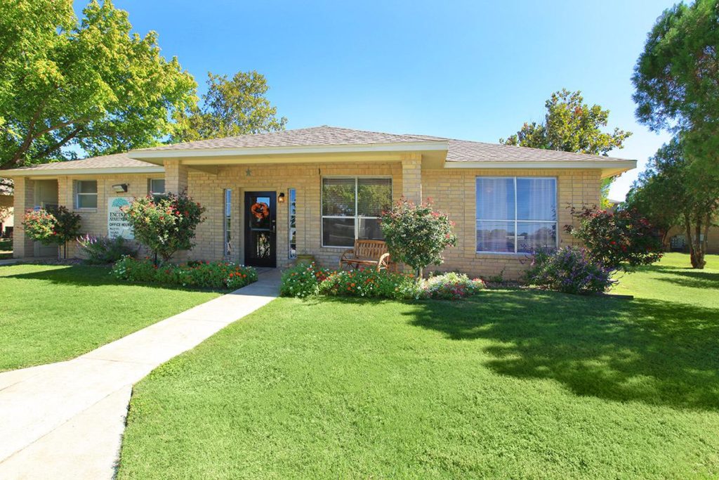 Las Palomas Apartments Hondo 815+ for 2 & 3 Bed Apts