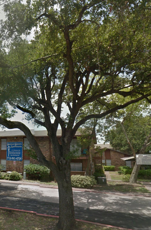 Vista Gardens - Exterior - Photo 2 of 3