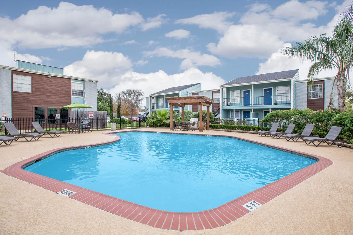 Banyan Cove - Pool - Photo 4 of 17