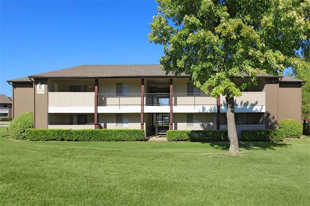 Hutton Creek Apartment