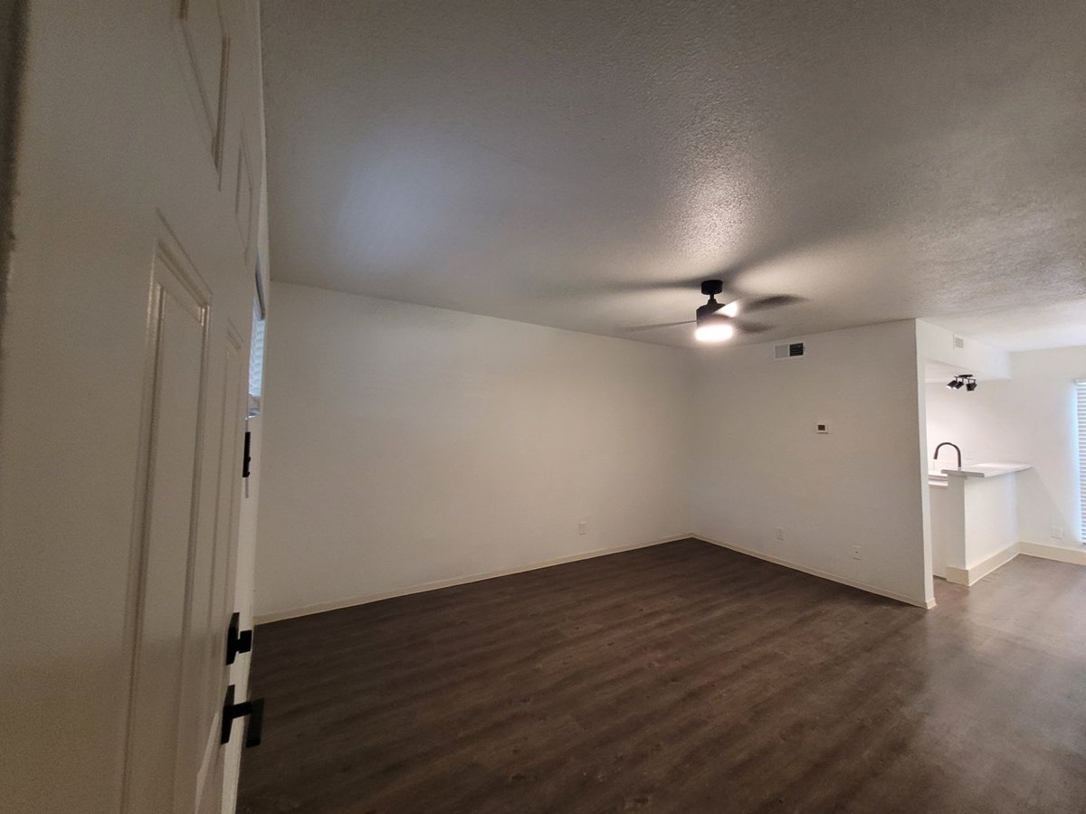 Edge - Living - Photo 5 of 21