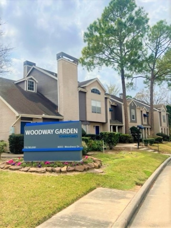 Woodway Garden Houston 1130+ for 1, 2 & 3 Bed Apts