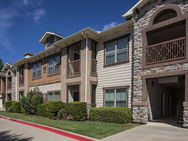 Ranch ThreeOFive - Exterior - Photo 2 of 10